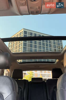 Позашляховик / Кросовер Audi Q7 2012 в 
