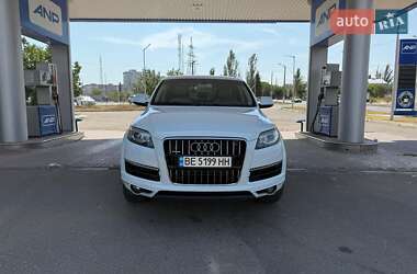 Позашляховик / Кросовер Audi Q7 2015 в Миколаєві