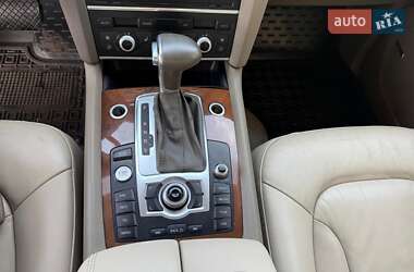 Позашляховик / Кросовер Audi Q7 2015 в Миколаєві