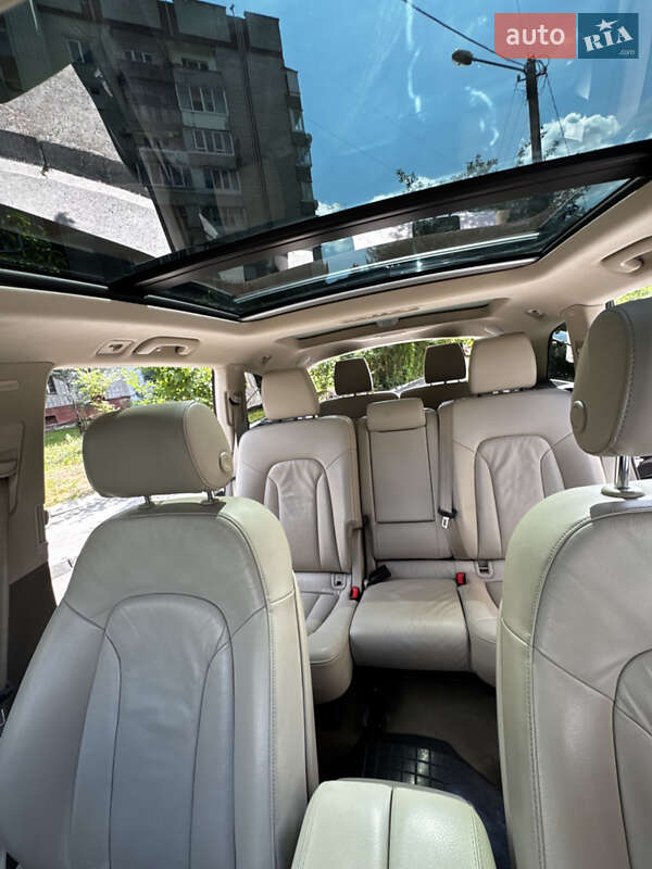 Позашляховик / Кросовер Audi Q7 2013 в Львові