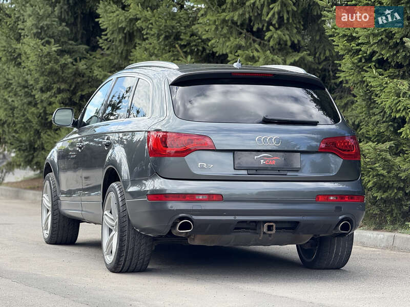 Позашляховик / Кросовер Audi Q7 2013 в Тернополі