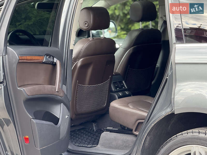 Позашляховик / Кросовер Audi Q7 2013 в Тернополі