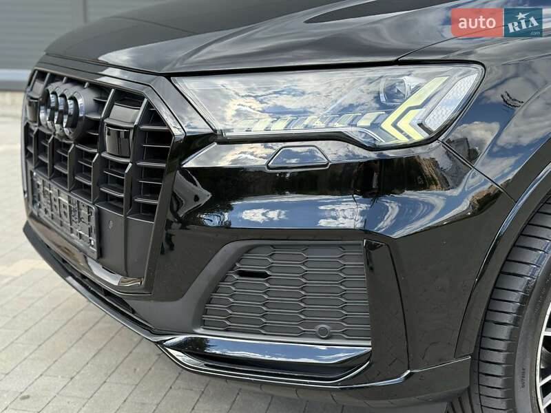 Внедорожник / Кроссовер Audi Q7 2020 в Виннице