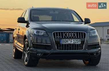 Внедорожник / Кроссовер Audi Q7 2013 в 