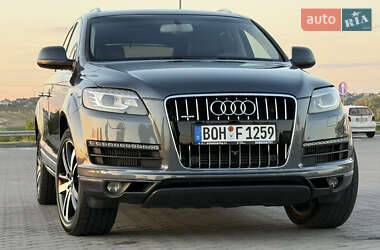 Внедорожник / Кроссовер Audi Q7 2013 в 