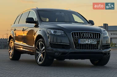 Внедорожник / Кроссовер Audi Q7 2013 в 