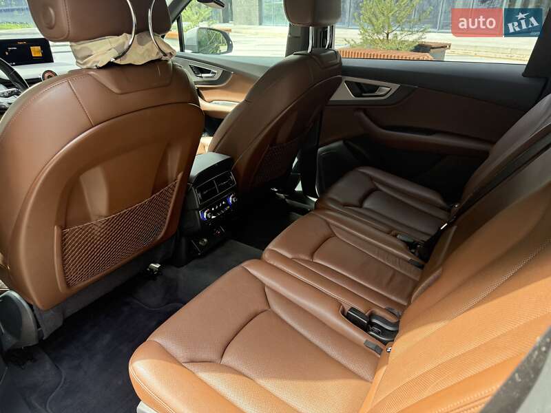 Внедорожник / Кроссовер Audi Q7 2016 в Тернополе фото 9 Внедорожник / Кроссовер Audi Q7 2016 в Тернополе