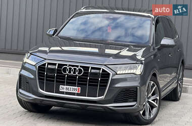 Позашляховик / Кросовер Audi Q7 2020 в Дубні