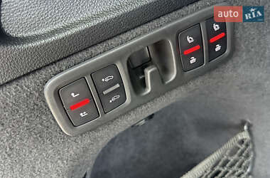 Внедорожник / Кроссовер Audi Q7 2020 в 