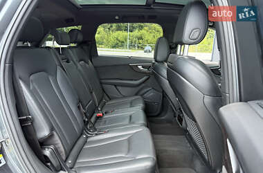 Внедорожник / Кроссовер Audi Q7 2020 в 