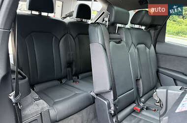Внедорожник / Кроссовер Audi Q7 2020 в 