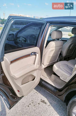 Внедорожник / Кроссовер Audi Q7 2011 в 