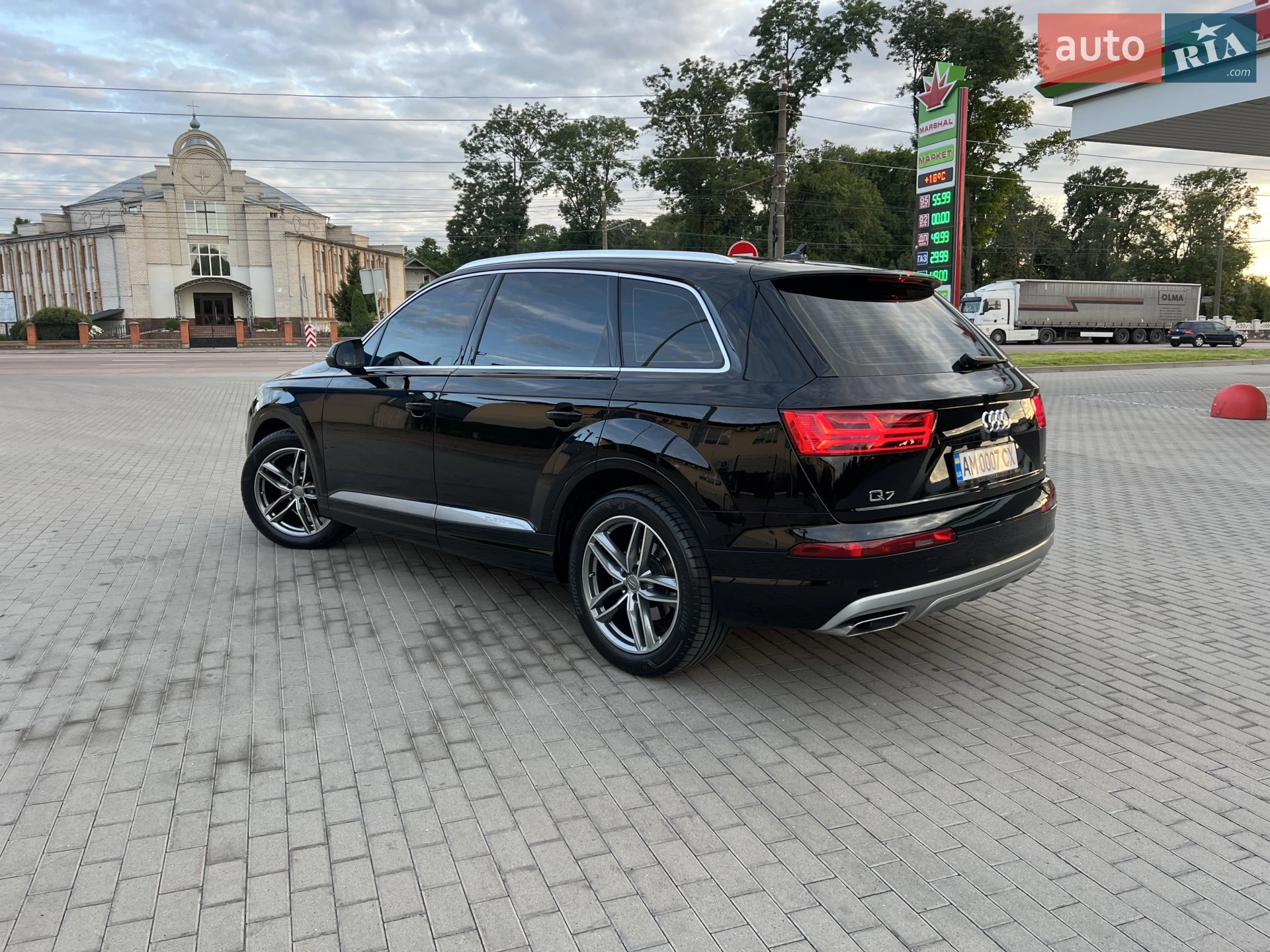 2016 Audi Q7 - мініатюра 8