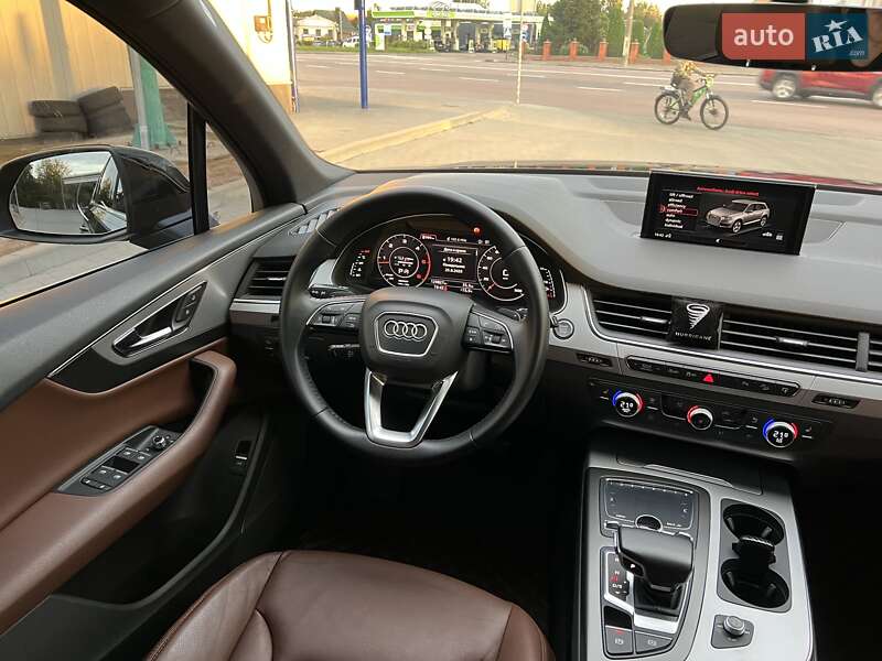 Внедорожник / Кроссовер Audi Q7 2016 в Житомире