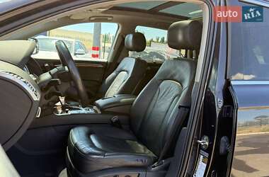 Внедорожник / Кроссовер Audi Q7 2013 в 