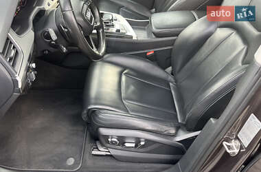 Позашляховик / Кросовер Audi Q7 2015 в 