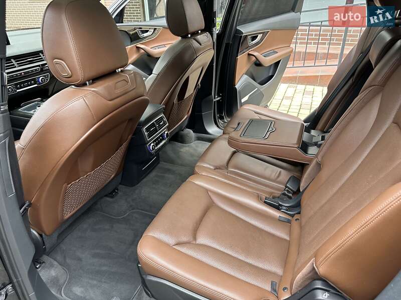Позашляховик / Кросовер Audi Q7 2016 в Запоріжжі фото 27 Позашляховик / Кросовер Audi Q7 2016 в Запоріжжі