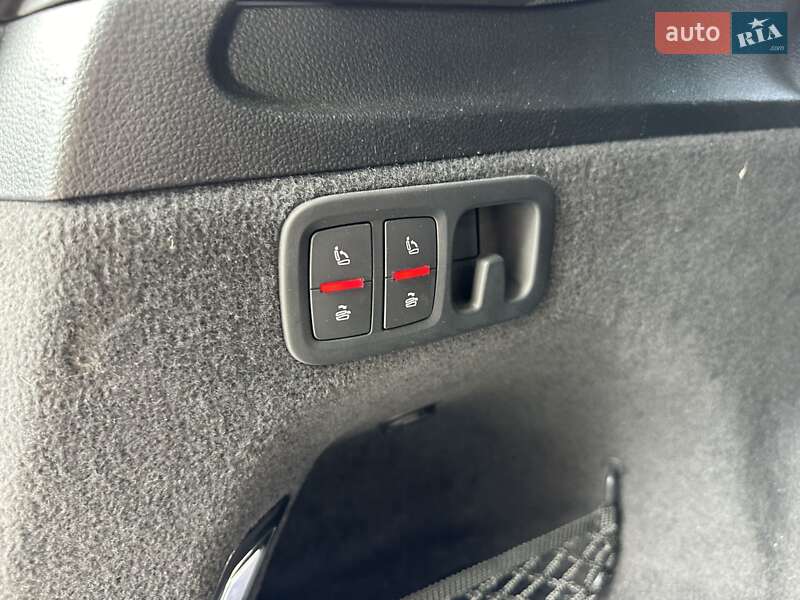 Позашляховик / Кросовер Audi Q7 2016 в Запоріжжі фото 35 Позашляховик / Кросовер Audi Q7 2016 в Запоріжжі