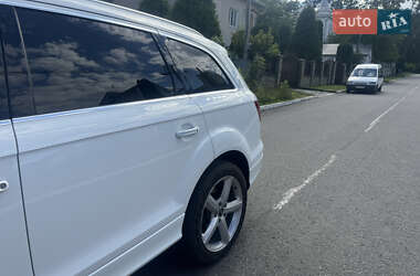 Внедорожник / Кроссовер Audi Q7 2014 в 