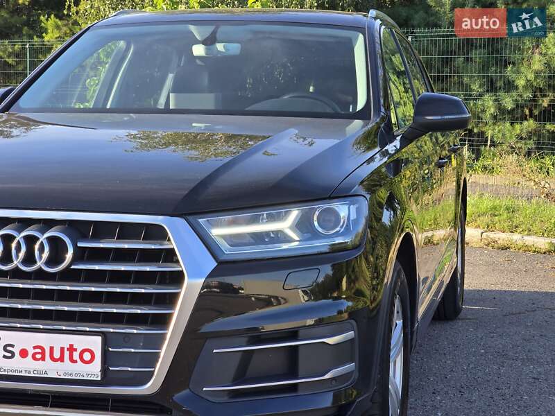 Позашляховик / Кросовер Audi Q7 2016 в Хмельницькому