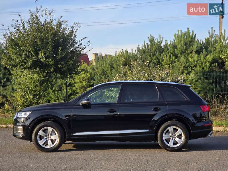 Позашляховик / Кросовер Audi Q7 2016 в Хмельницькому