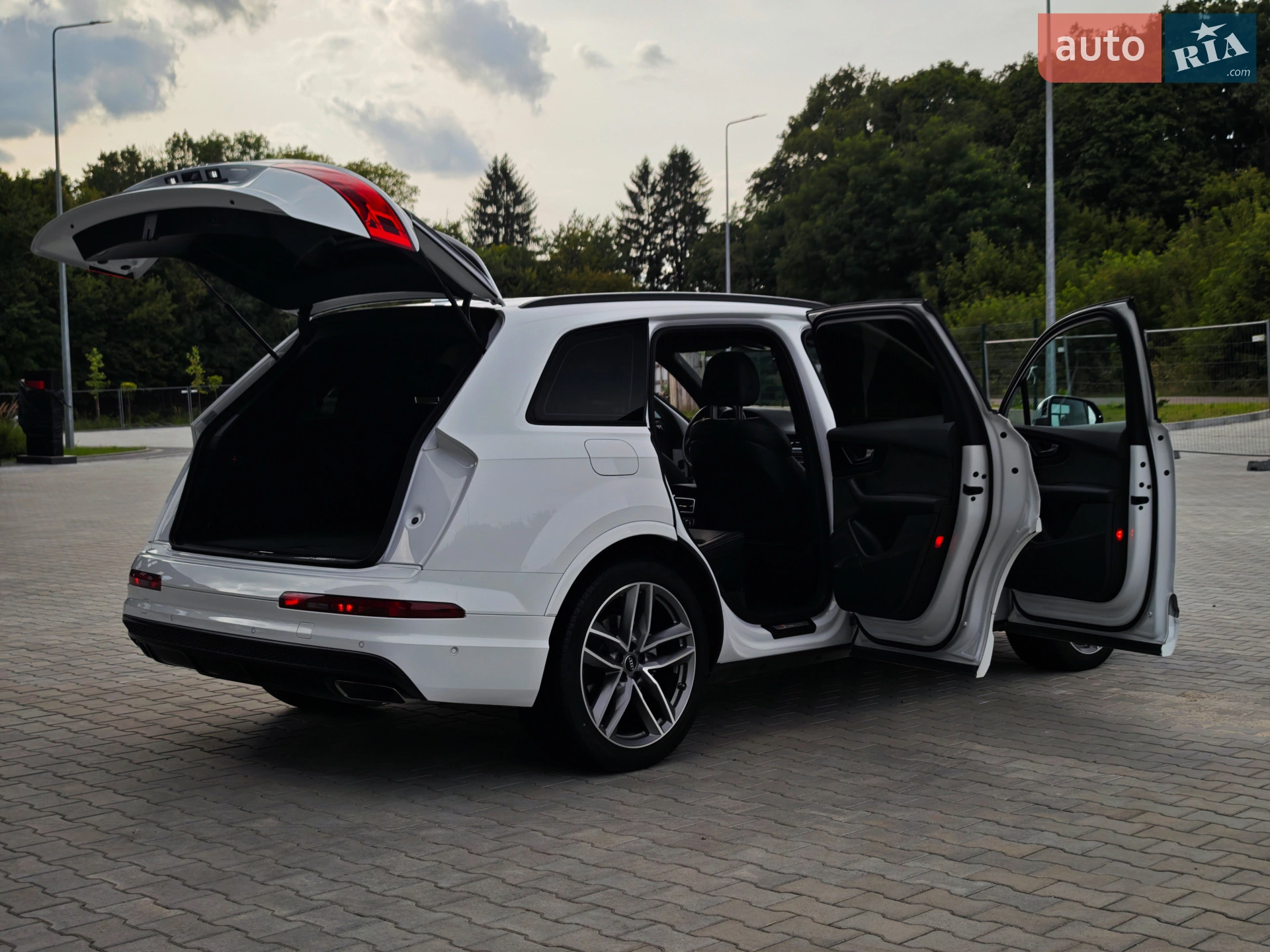 2016 Audi Q7 - мініатюра 96