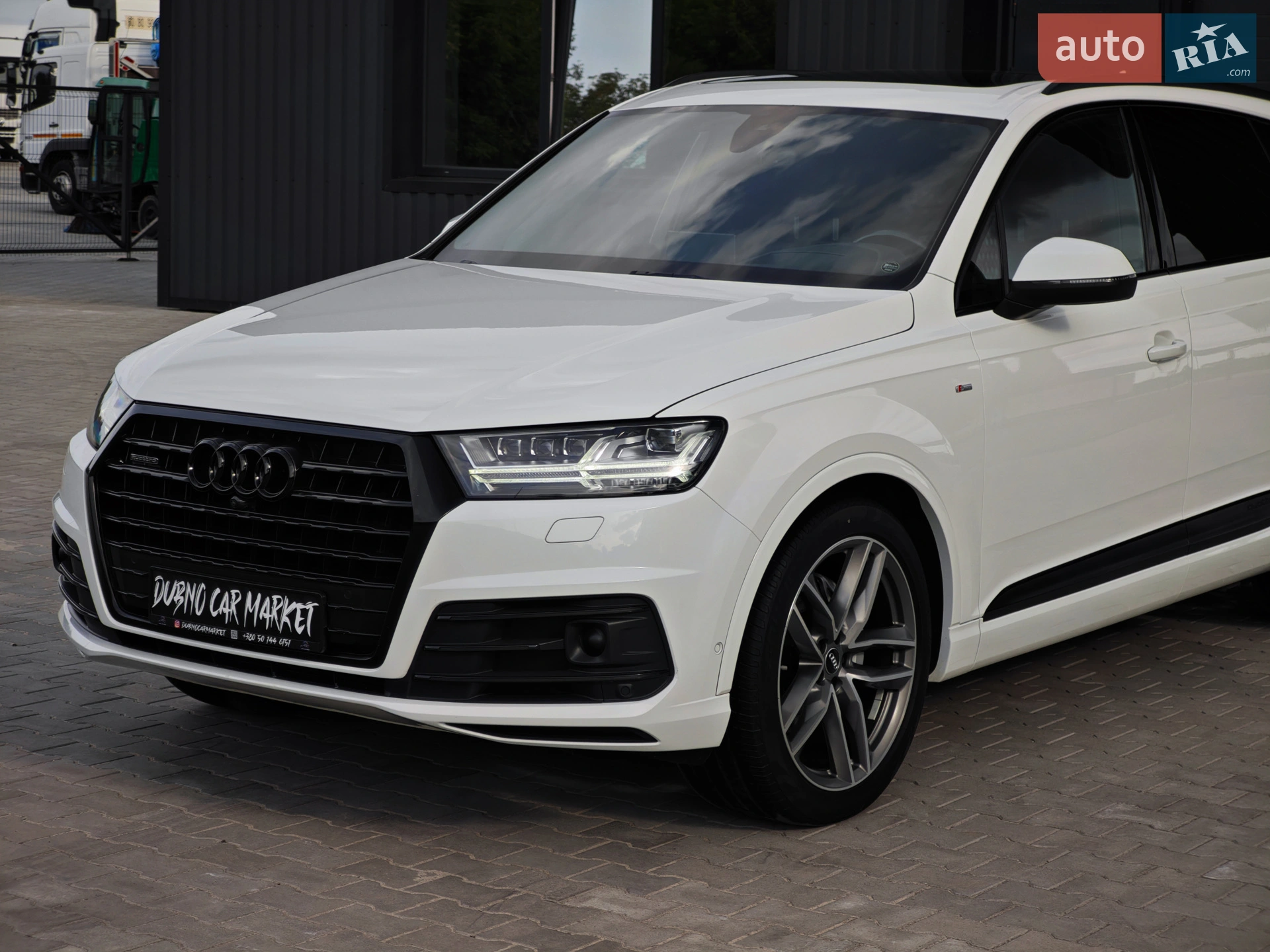 2016 Audi Q7 - мініатюра 11