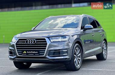 Внедорожник / Кроссовер Audi Q7 2019 в 