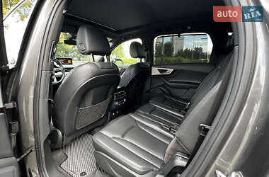 Внедорожник / Кроссовер Audi Q7 2019 в 