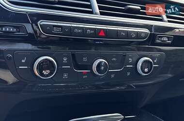 Внедорожник / Кроссовер Audi Q7 2017 в 