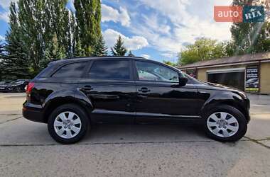 Внедорожник / Кроссовер Audi Q7 2015 в 