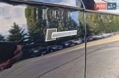 Внедорожник / Кроссовер Audi Q7 2015 в 