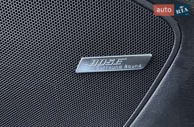 Позашляховик / Кросовер Audi Q7 2015 в 