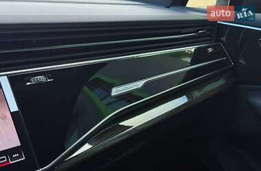 Внедорожник / Кроссовер Audi Q7 2025 в 