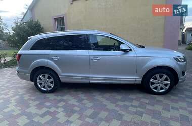Внедорожник / Кроссовер Audi Q7 2009 в 