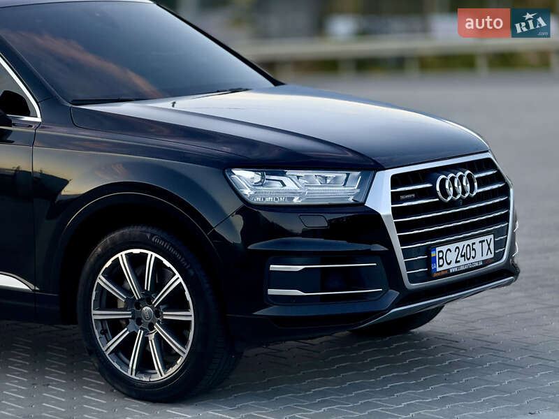 Позашляховик / Кросовер Audi Q7 2016 в Тернополі