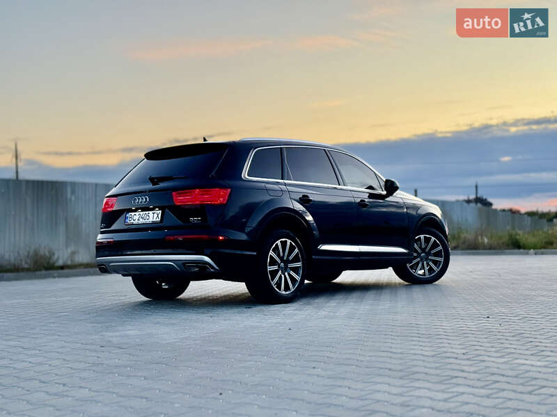 Позашляховик / Кросовер Audi Q7 2016 в Тернополі