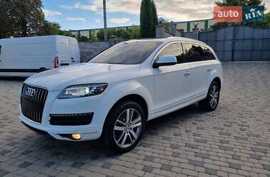 Внедорожник / Кроссовер Audi Q7 2014 в 