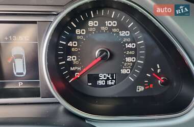 Внедорожник / Кроссовер Audi Q7 2014 в 