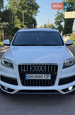 Внедорожник / Кроссовер Audi Q7 2010 в 