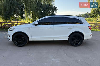 Внедорожник / Кроссовер Audi Q7 2010 в 