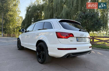 Внедорожник / Кроссовер Audi Q7 2010 в 