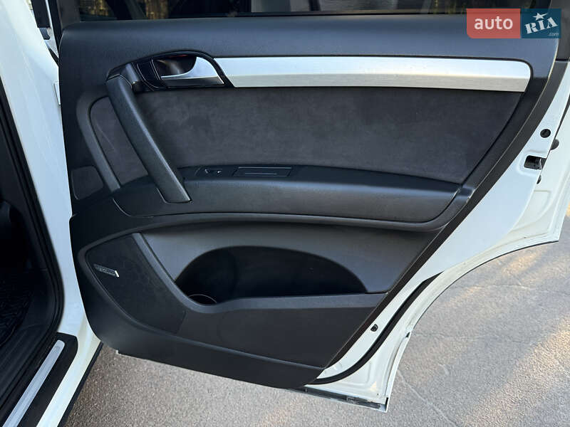 Внедорожник / Кроссовер Audi Q7 2010 в Житомире фото 13 Внедорожник / Кроссовер Audi Q7 2010 в Житомире