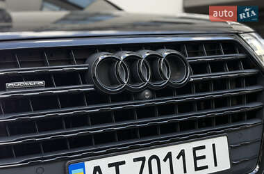 Внедорожник / Кроссовер Audi Q7 2016 в 