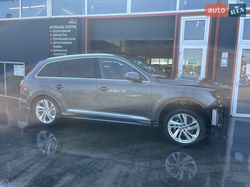 Внедорожник / Кроссовер Audi Q7 2020 в Львове фото 2 Внедорожник / Кроссовер Audi Q7 2020 в Львове