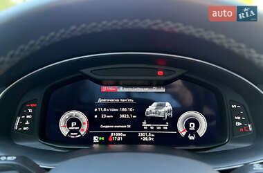 Внедорожник / Кроссовер Audi Q7 2021 в 