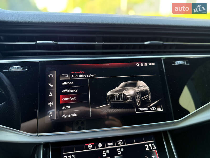 Позашляховик / Кросовер Audi Q7 2021 в Львові