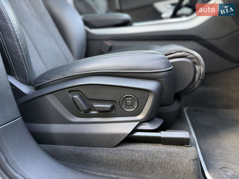 Позашляховик / Кросовер Audi Q7 2021 в Львові