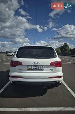 Позашляховик / Кросовер Audi Q7 2014 в 