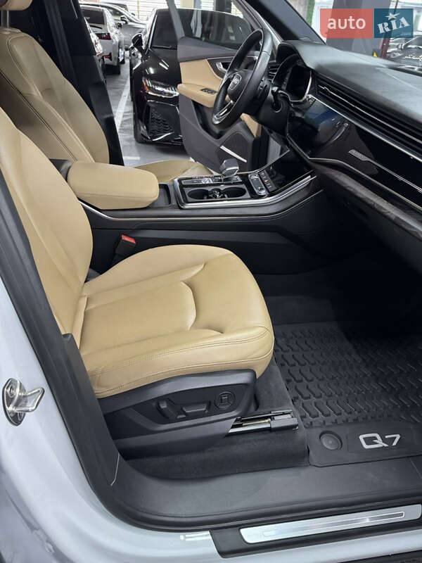 Внедорожник / Кроссовер Audi Q7 2021 в Одессе фото 20 Внедорожник / Кроссовер Audi Q7 2021 в Одессе